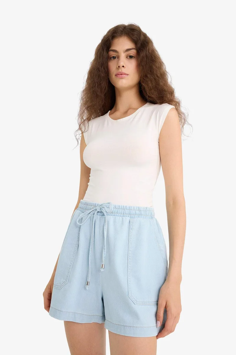 ديفاكتو High Waist Short Soft Denim Shorts