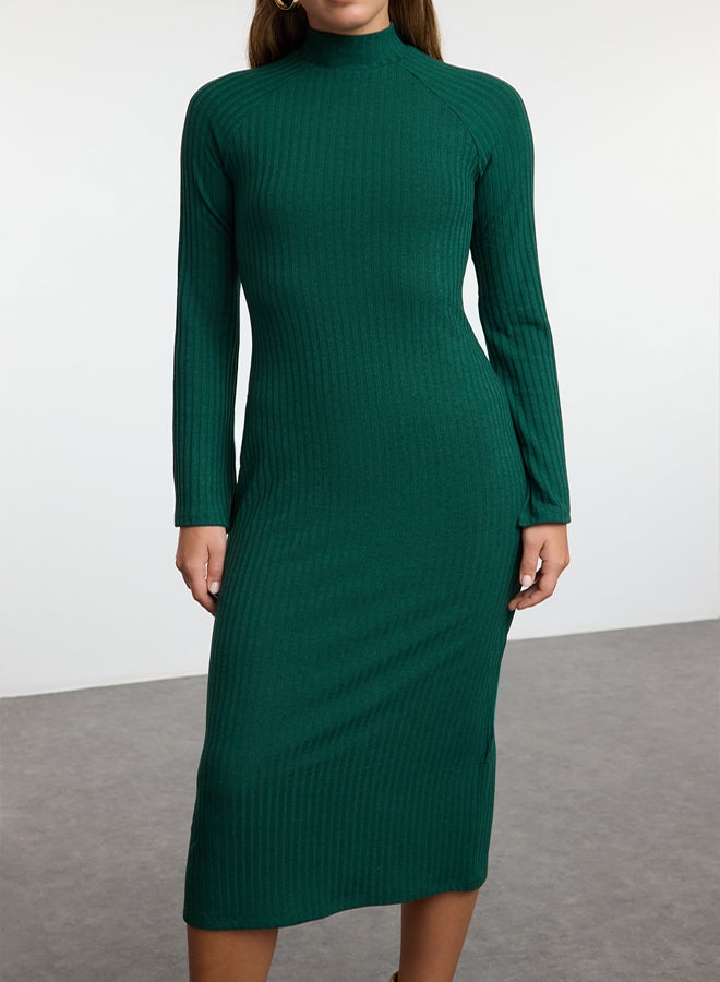 trendyol Emerald Green Straight Slit Midi Fitted/Fits Body Ribbed Stretch Knit Dress - Image 3