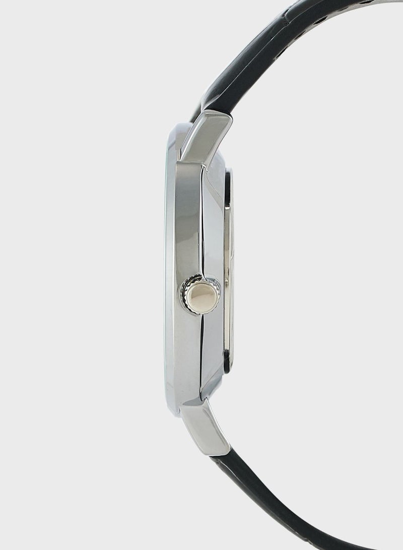 كاسيو ساعة أنالوج بسوار من البولي يوريثان - Image 3