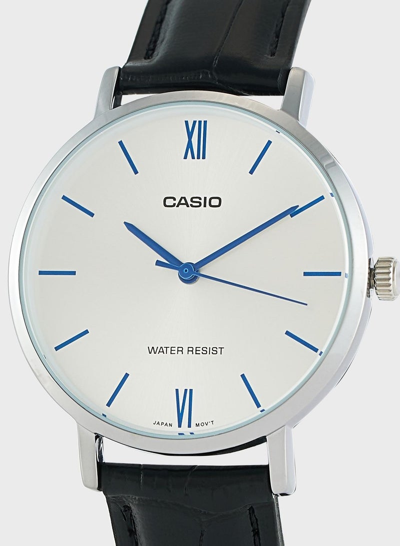 كاسيو ساعة أنالوج بسوار من البولي يوريثان - Image 2