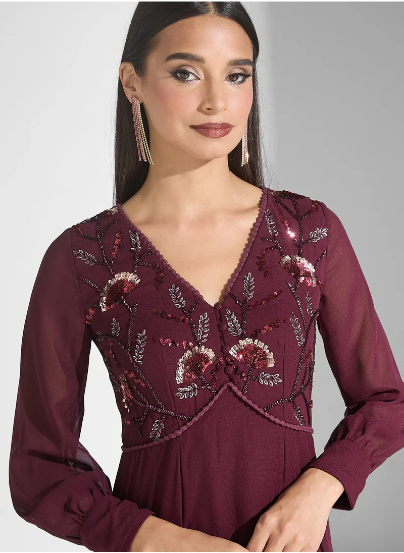 فروك اند فرل Embellished V-Neck Dress
