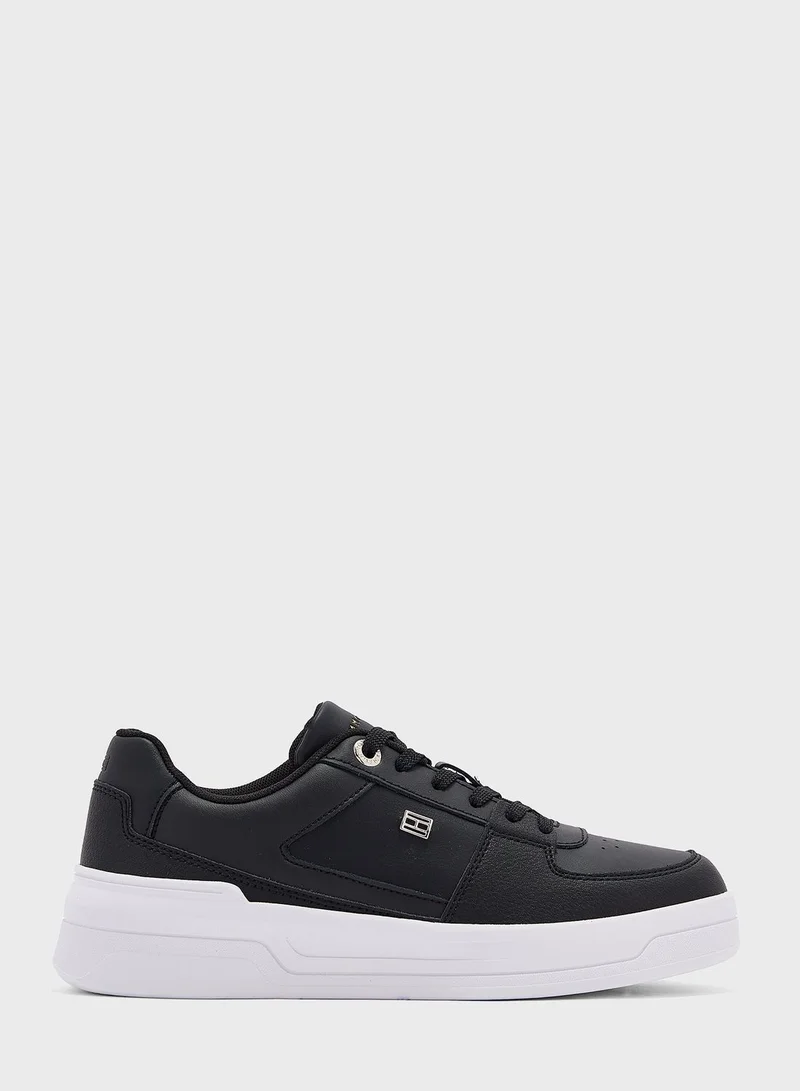 TOMMY HILFIGER Essential Retro Basket Low Top Sneakers