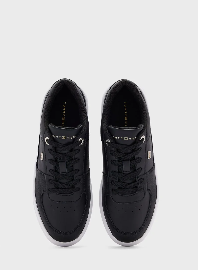 TOMMY HILFIGER Essential Retro Basket Low Top Sneakers