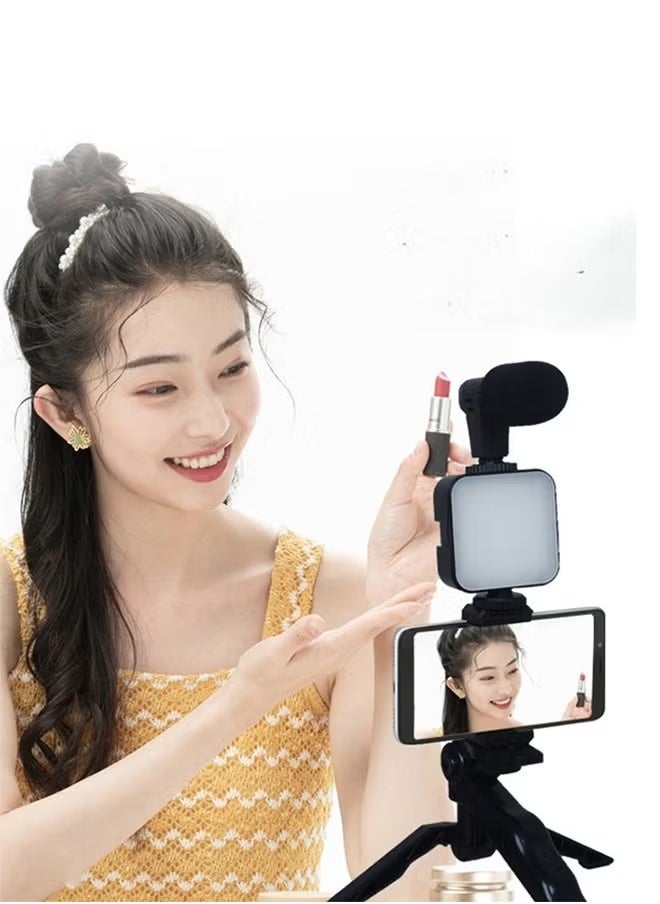 A ZONE Mobile phone holder for live broadcasting, with fill light  - Image 1