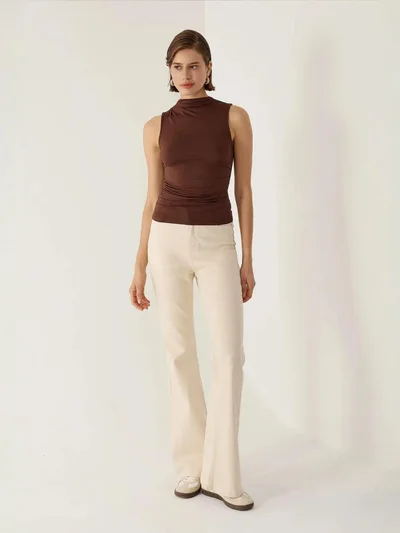 زوبعة بلوزة بدون أكمام بياقة متدلية