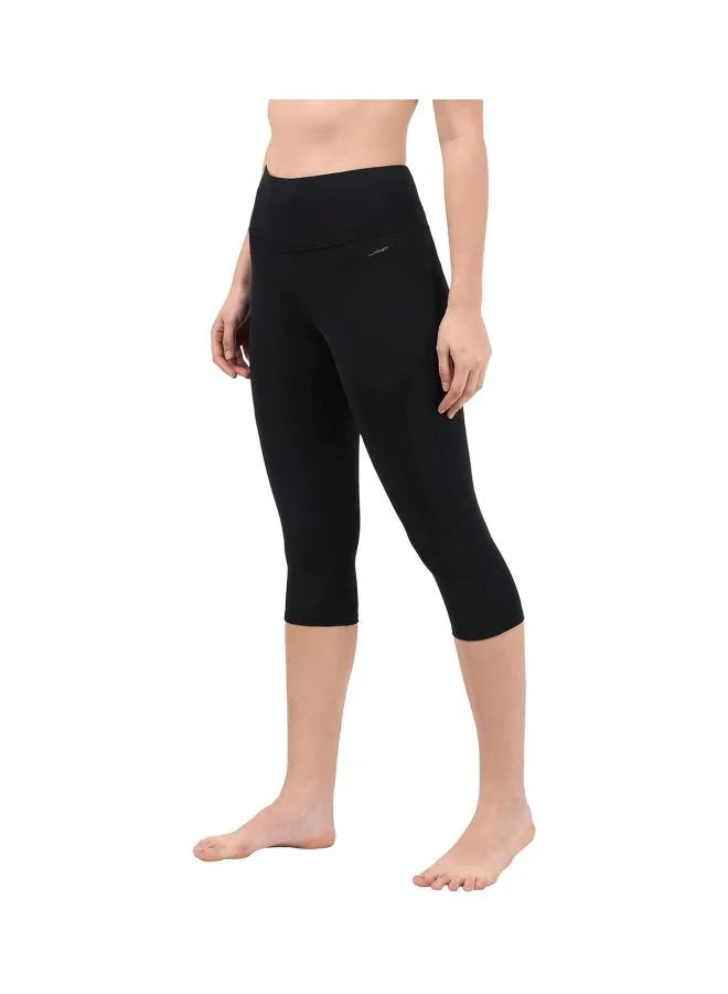 JOCKEY Jockey Women Microfiber Elastane Stretch Slim Fit Capri with Breathable Mesh and StayFresh Treatment