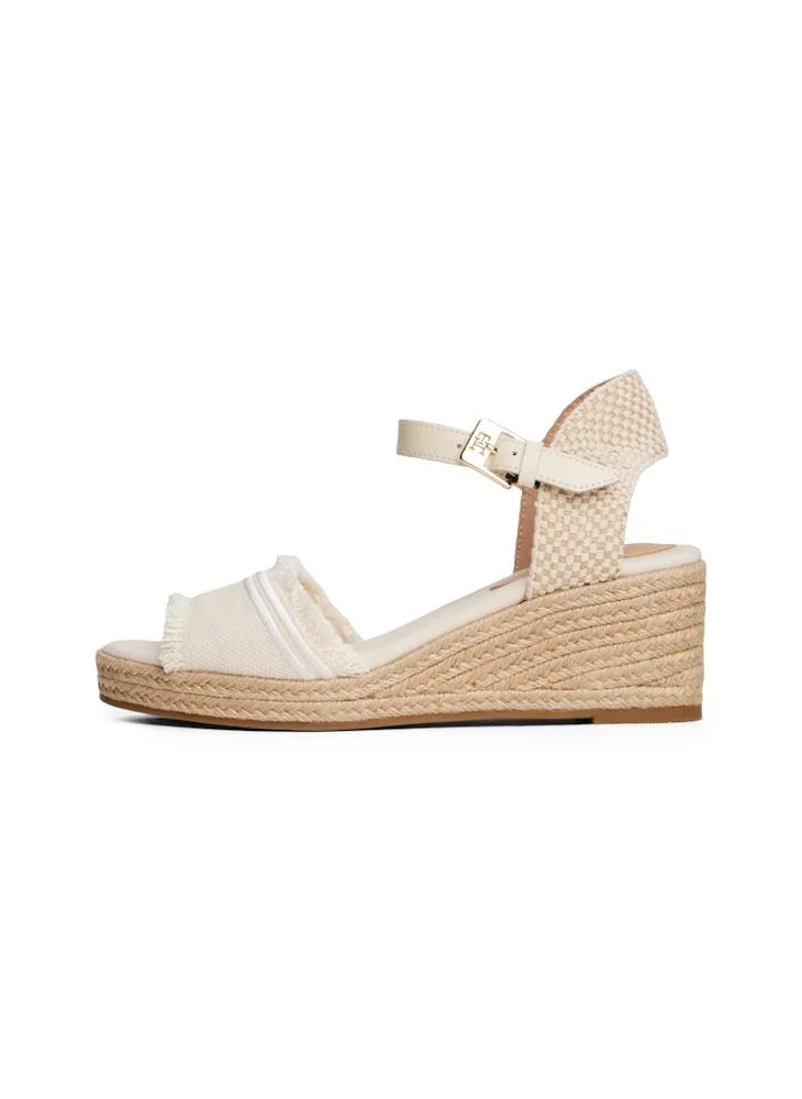 تومي هيلفيغر Fringe Canvas Medium Wedge Sandals