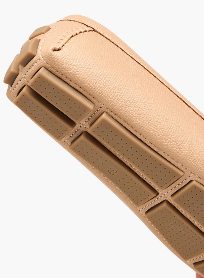 لو كونفورت حذاء موكاسين بفيونكة - Image 5