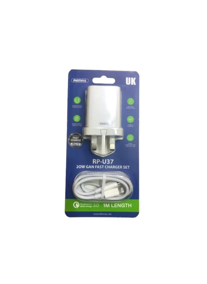 REMAX 20W Fast Charger with USB & Type-C Dual Port, QC 3.0 + PD3.0 Adapter for Quick Charging, Compact & Durable, Compatible with Smartphones, Tablets and more (UK Plug)  - Image 4