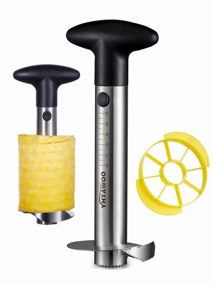 PINEAPPLE CORER AND SLICER REINFORCED SHARP BLADES HEAVY DUTY DURABLE PINEAPPLE CUTTER CORER PEELER STAINLESS STEEL DECORER FRUIT KNIFEEASY CORE REMOVER