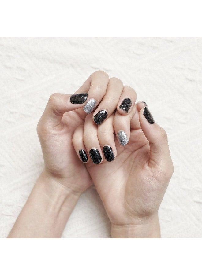 دوكاسو شرائط أظافر جل شبه معالجة، 28 قطعة من شرائط أظافر جل سوداء لامعة تحتاج إلى ضوء الأشعة فوق البنفسجية، ملصقات أظافر جل طويلة الأمد ولفافة أظافر كاملة للنساء والفتيات والأطفال، تتضمن وسادات تحضير ومبرد أظافر وعصا خشبية - Image 2