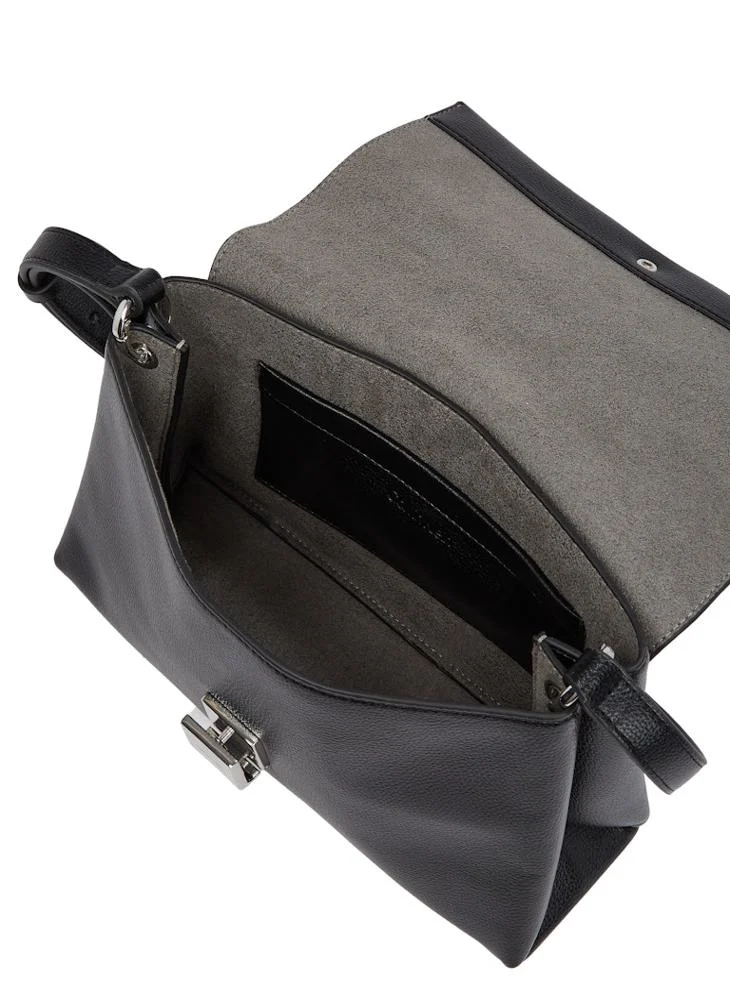 كالفن كلاين Plaque Medium Crossbody