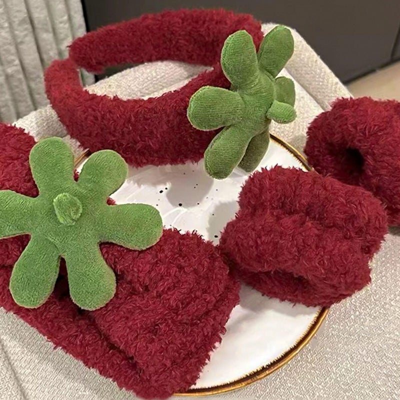 Ivyu Spa Skincare Headbands& Wristband Setï¼ŒCute Strawberry Makeup Headband For Women Girls,Non Slip Sponge Headbandï¼ŒSkincare-Padded Soft Thick Terry Cloth Hair Band Accessory. - Image 4