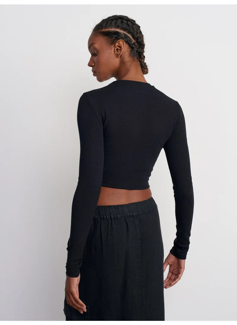 ديلفين 31236 Long Sleeve Crop Top-Black