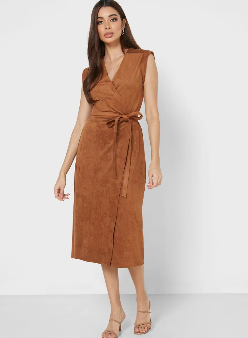 BANANA REPUBLIC V-Neck Wrap Dress for Women | Best Price Oman BANANA REPUBLIC V-Neck Wrap Dress for Women | Best Price Oman