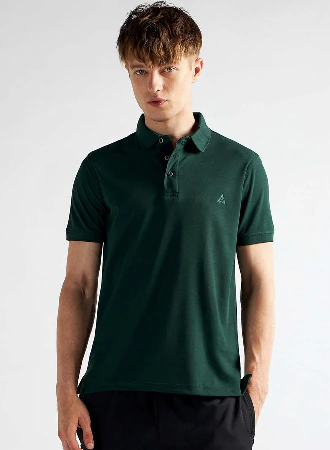 Clans&Hans Men Green Solid Knitted Polo