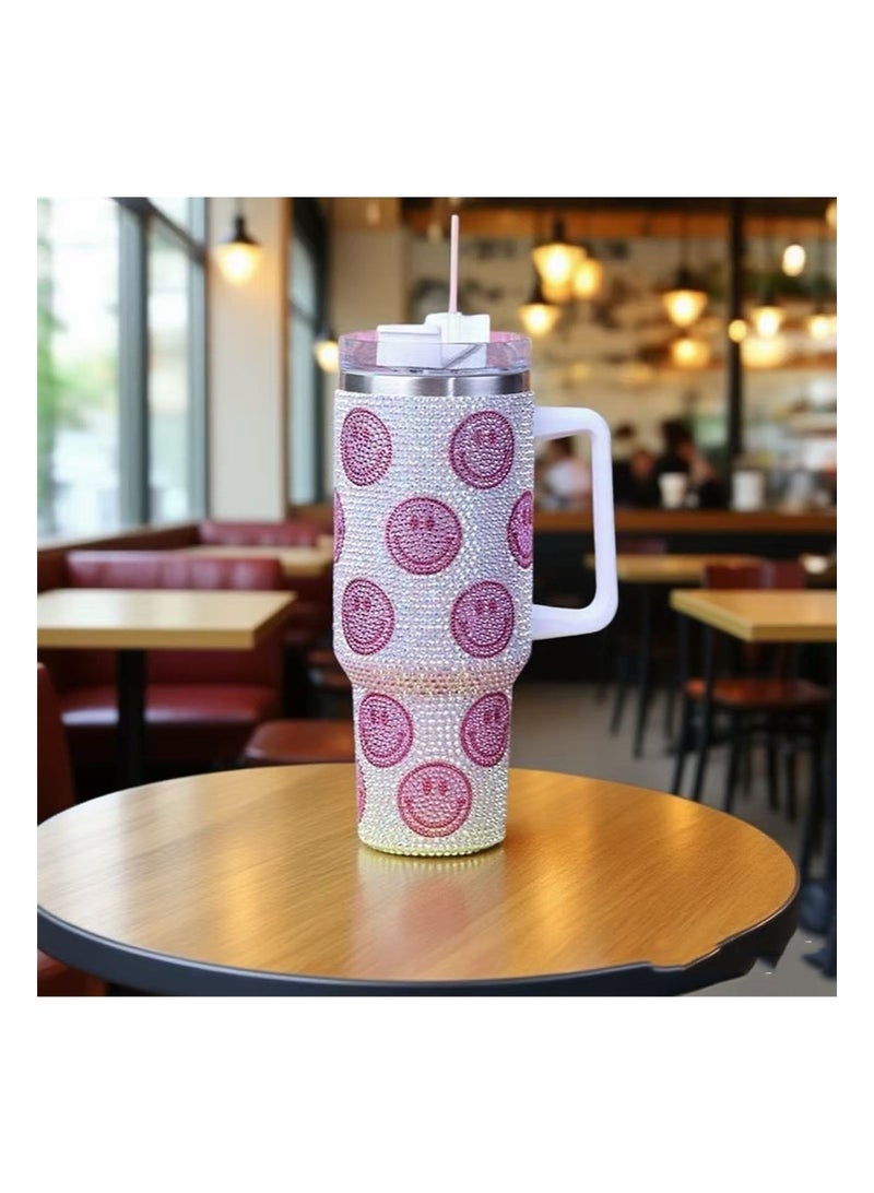 إزدنك كوب حراري لامع مرصع بأحجار الراين، سعة 1200 مل، بمقبض وغطاء من القش، مرصع بأحجار الراين، زجاجة مياه مزدوجة الجدار من الفولاذ المقاوم للصدأ معزولة بالفراغ، كوب سفر، هدية للنساء والسيدات (وجه مبتسم وردي) - Image 2