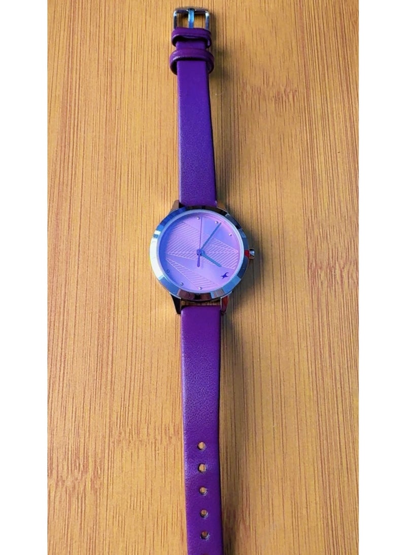 Fastrack Stunners Women's Quartz Analog Watch – Textured Purple Dial with Matching Genuine Purple Leather Strap (Ref: 6267SAA / 6267SL01) – Pre-Owned (Looks Brand New) - Image 5