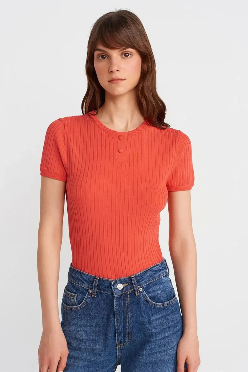 DILVIN Ribbed Short-Sleeve Button Blouse