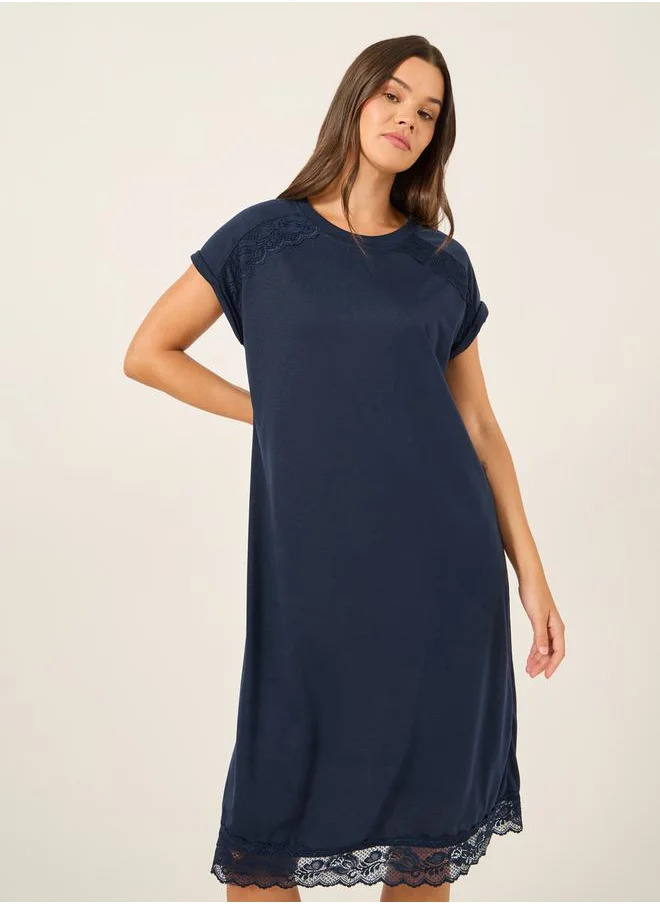 ستايلي Multi Lace Trim Short Sleeve Nightdress