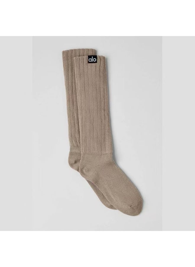 alo - Alo Yoga Ultra-Thick Breathable Athletic Socks - Image 1