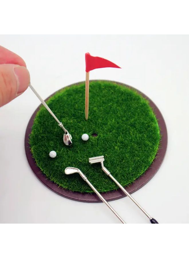 1:12 Scale Dollhouse Mini Golf 7 Piece Set With Clubs And Grass Balls - Image 4