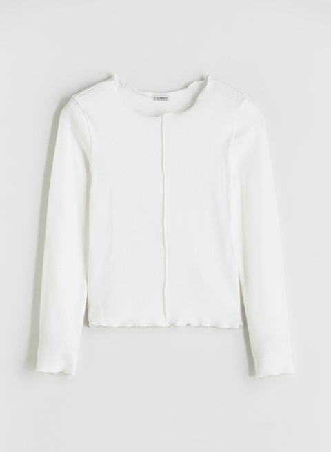 تيشيرت بناتي بياقة دائرية