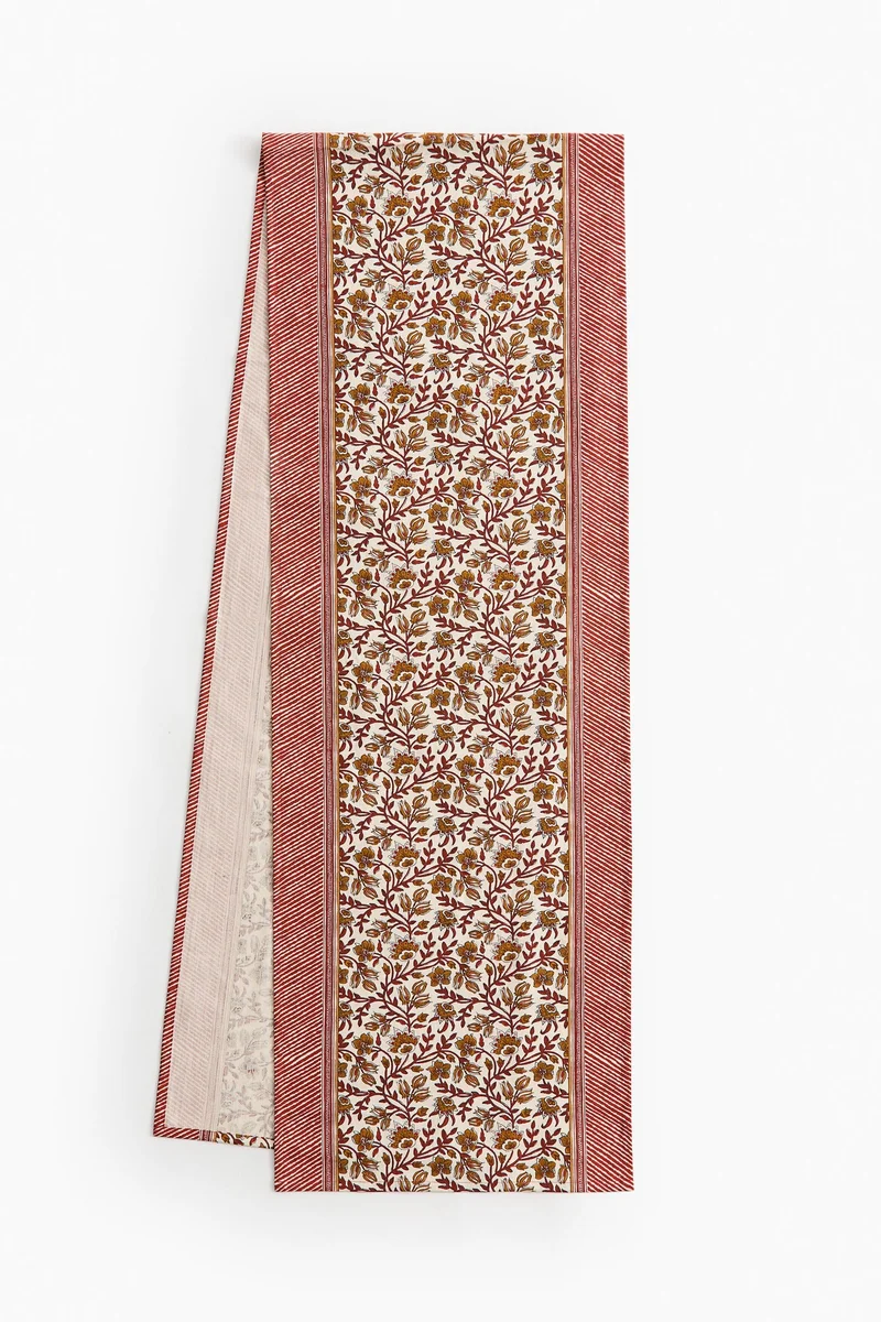 H&M Extra-long patterned cotton-blend table runner
