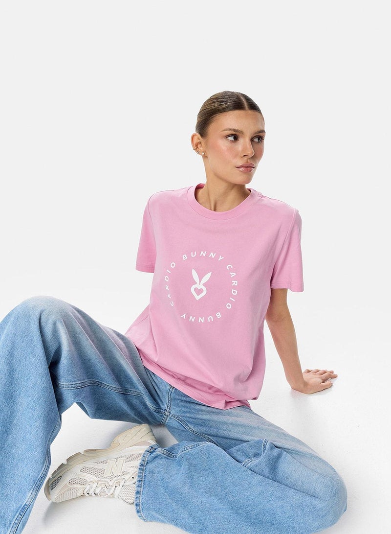 Cardio Bunny تي شيرت دائري بشعار كارديو باني المميز - Image 3