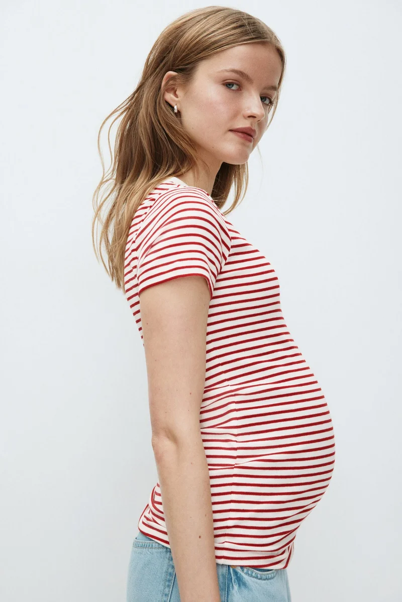 اتش اند ام بلوزة بتصميم مرن من تشكيلة ماما