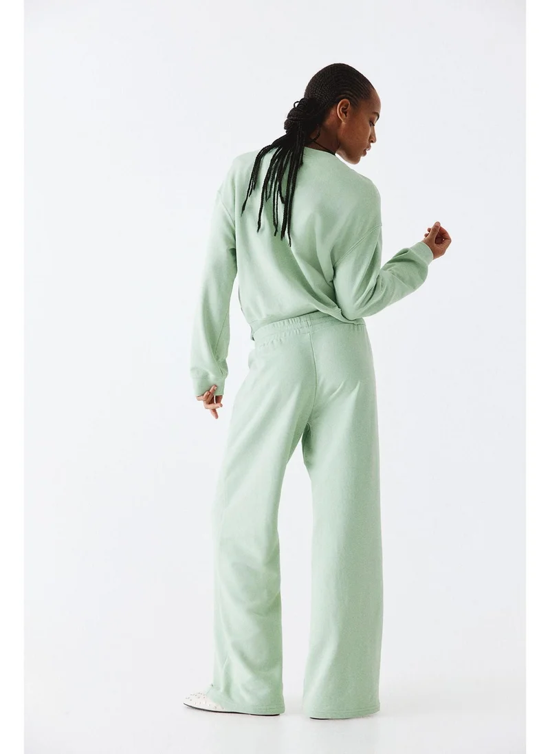 H&M 2-piece sweatshirt set