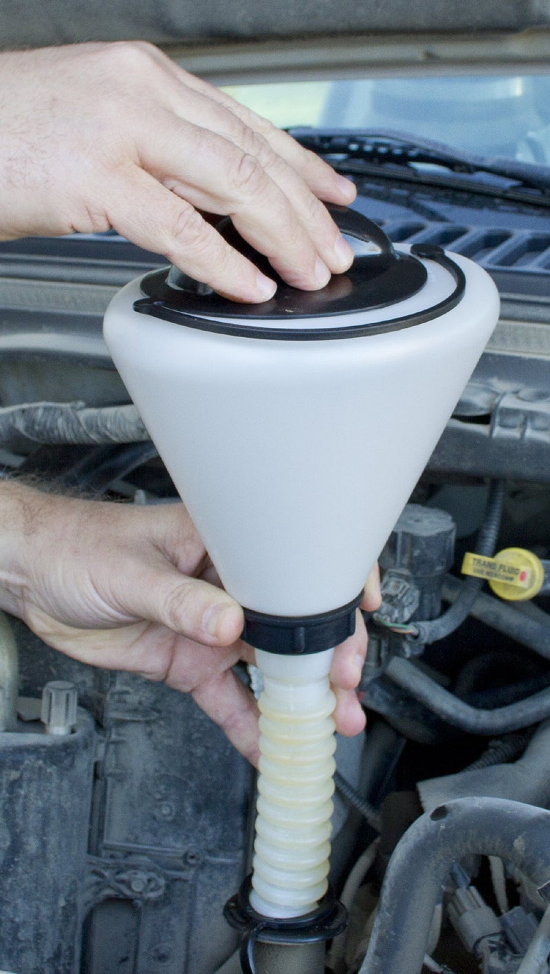 Lisle 19832 Plastic Funnel with Lid and Spout Cap - 1.6 Quart Capacity, One Size, Factory - Image 4