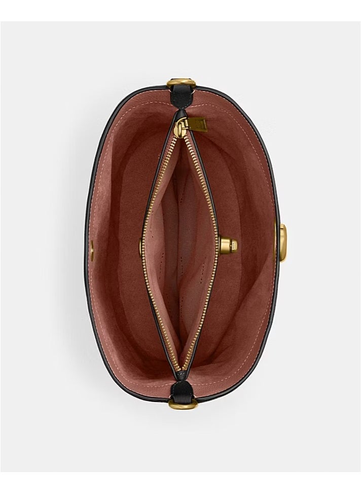 coachoutlet - Coach Willow Soft Bucket Bag In Signature Canvas - Image 1