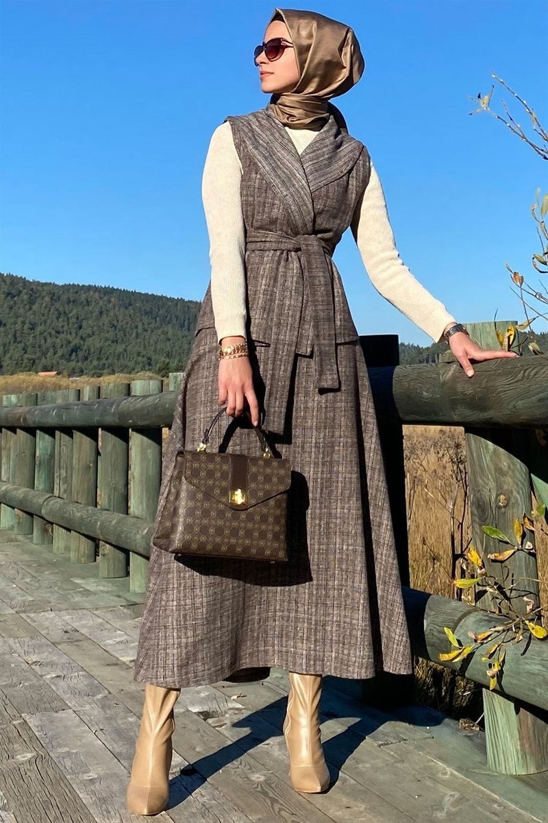 Rabia Şamlı Azize Skirt Vest Set Brown - Image 2
