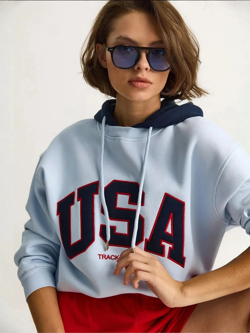Bianco Lucci LUCCI Hooded Oversized Printed Sweatshirt
