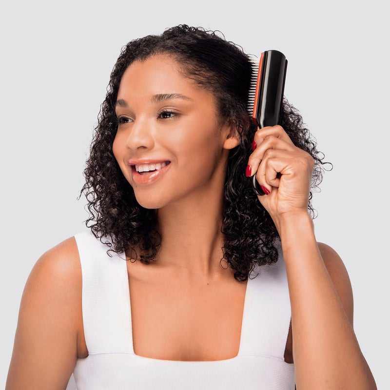 Diane Pro Nylon Pin 9 Row Styling Brush for Detangling, Separating, Shaping, and Defining Wet or Curly Hair, Heat-Resistant, Anti-Static, Black/Red - Image 3