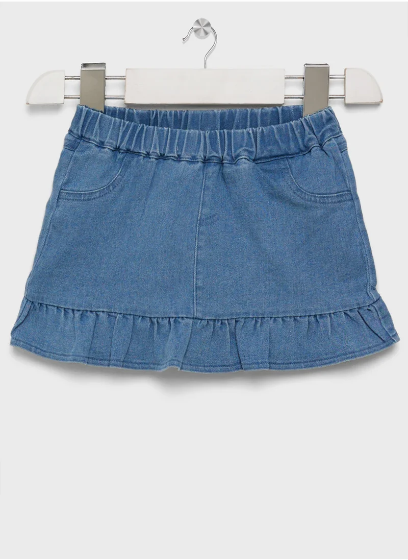 جس Infant Logo T-Shirt & Denim Skirt Set