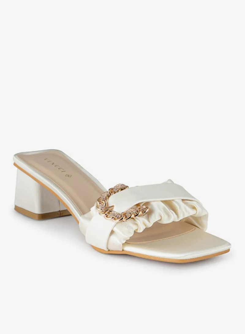 فينتشي صنادل نسائية بكعب منخفض بحزام واحد