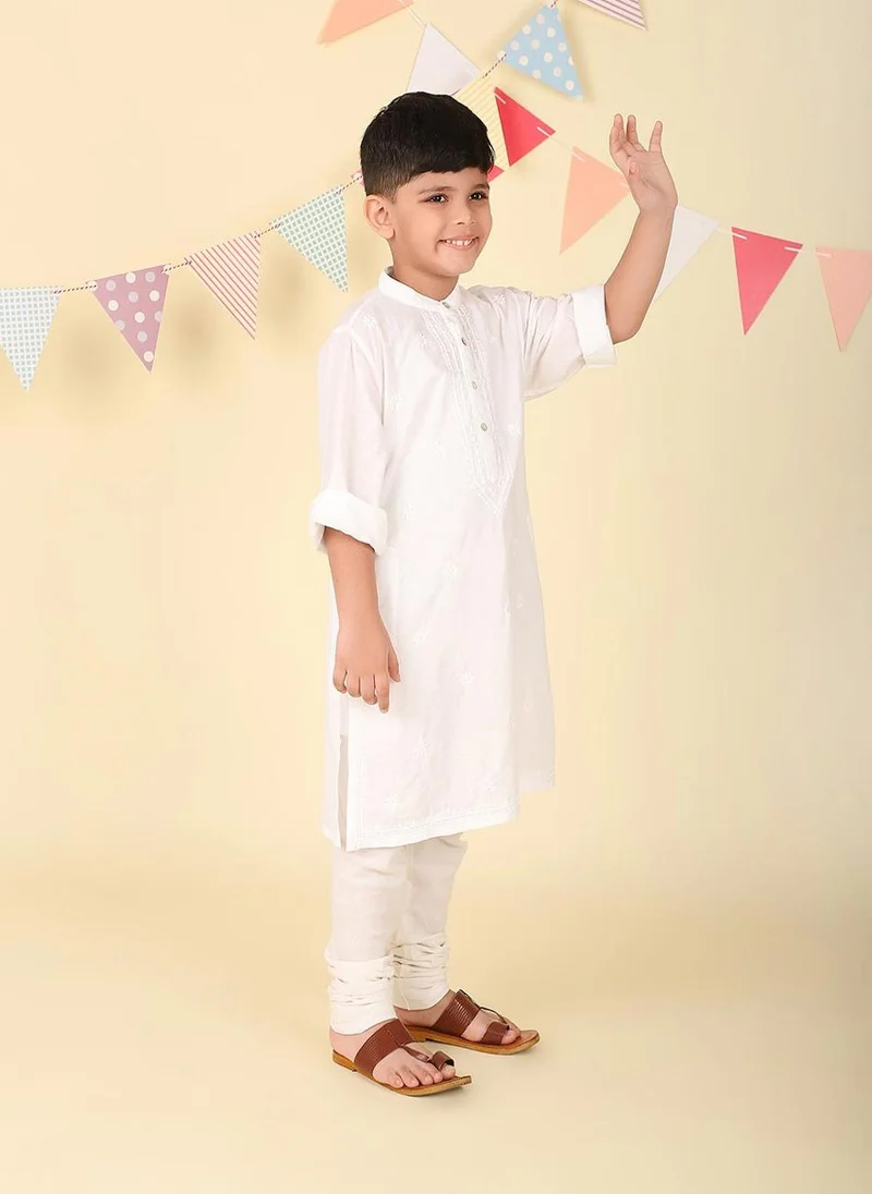 Fabindia White Cotton Chikankari Long Kurta