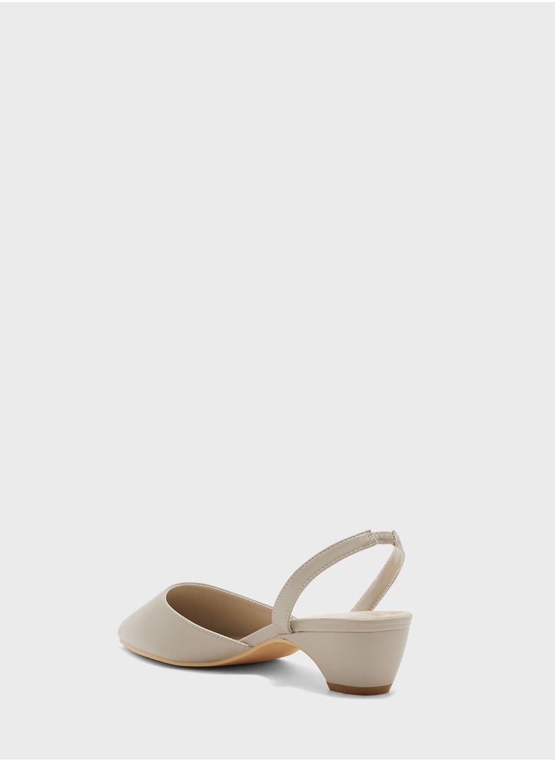 Vincci - Pointed Toe Low Heel Pumps - Image 1