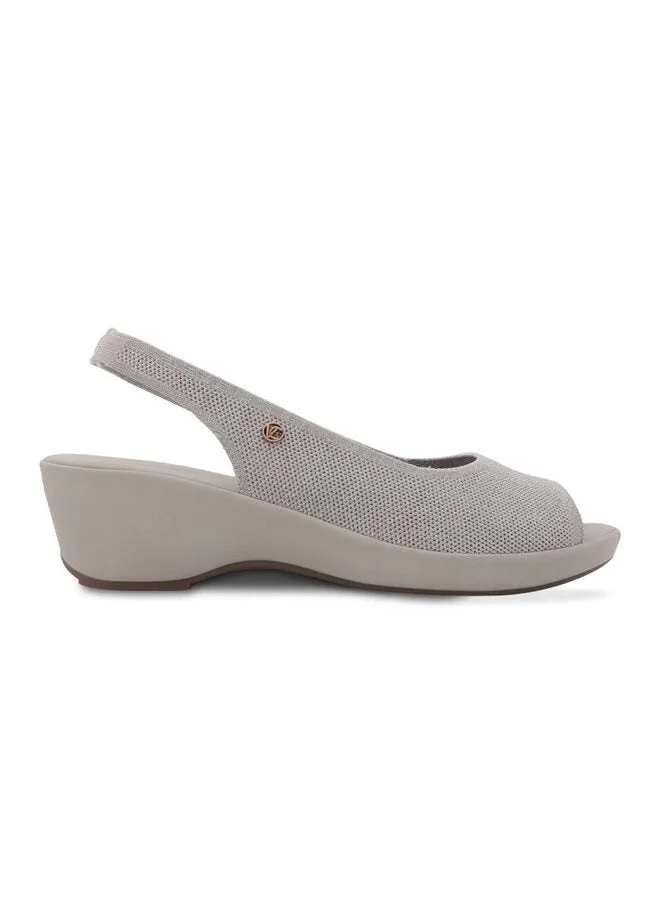 فينتشي صنادل إسفين بحزام الكاحل