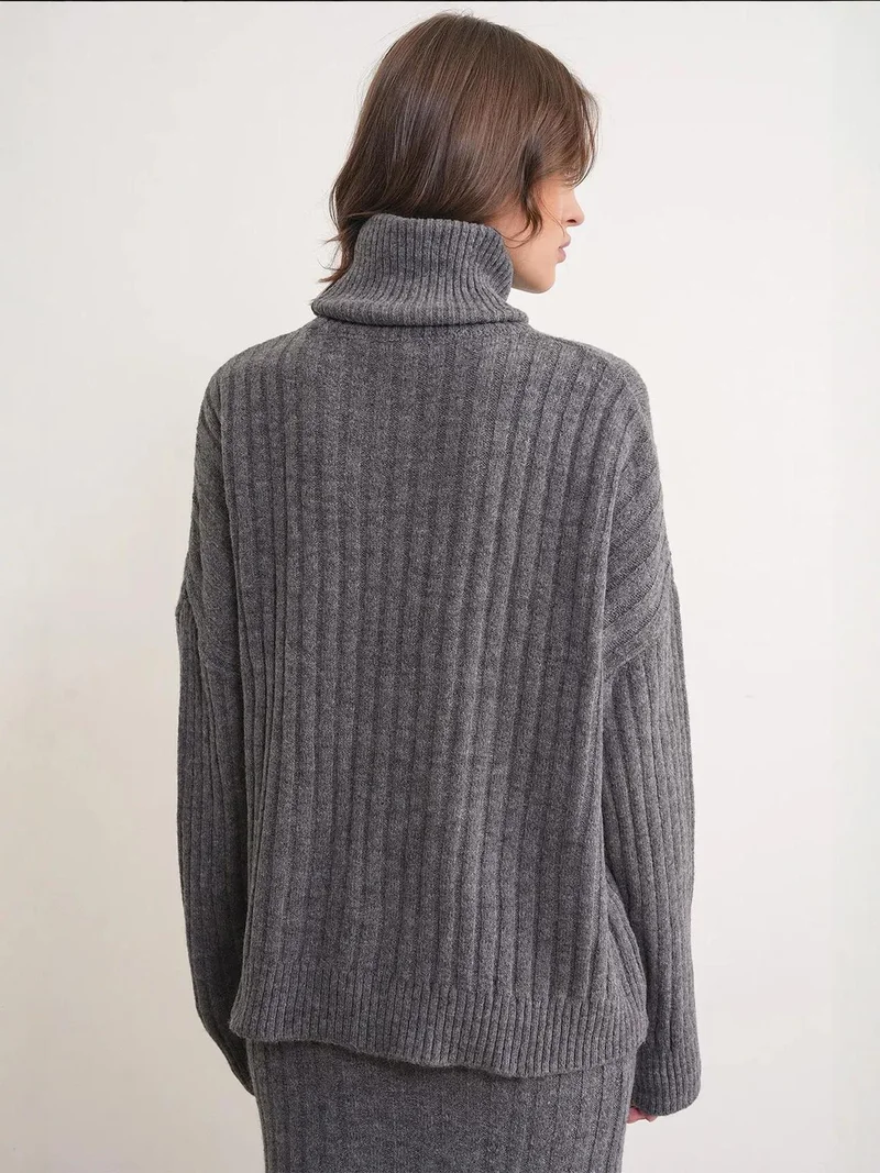 Mixray Dark Grey Mixray Oversize Ribbed Turtleneck Sweater for Women | Best Price UAE