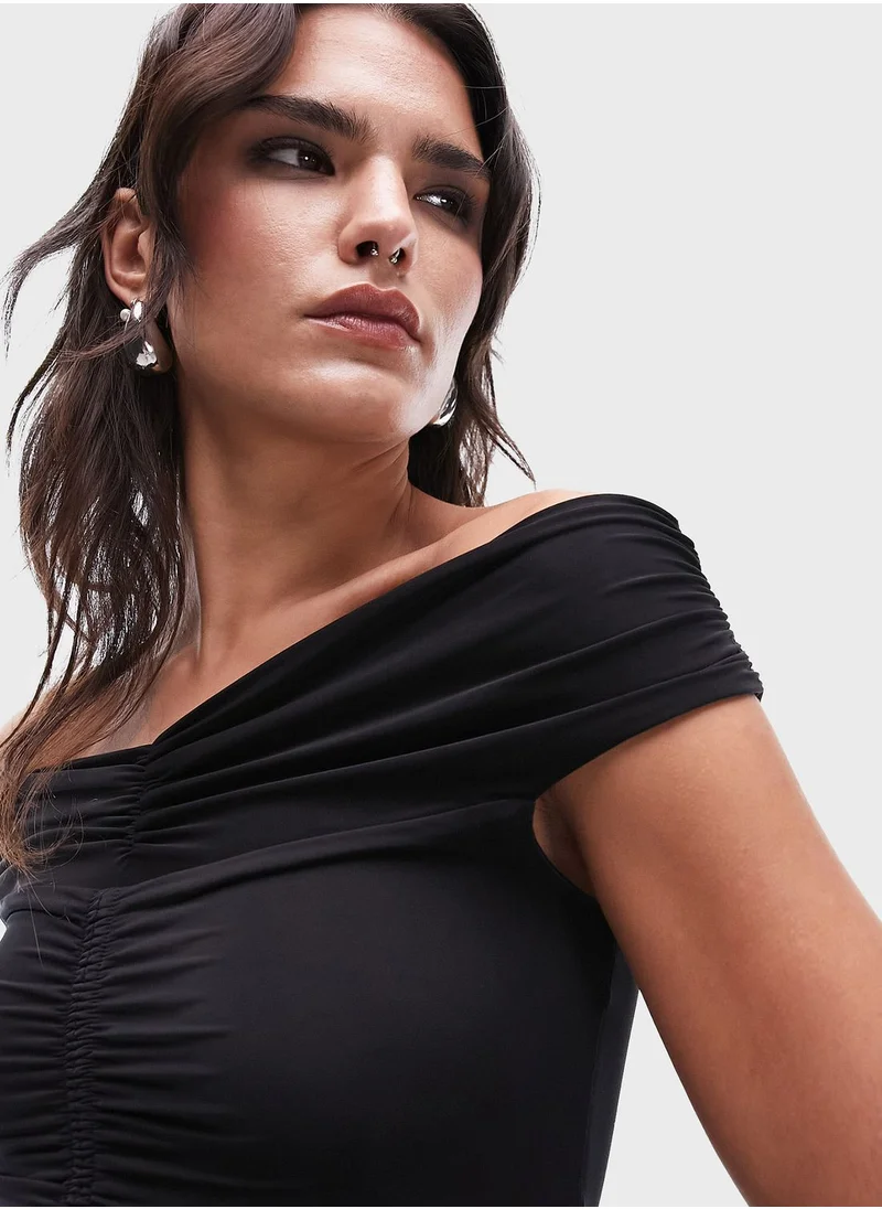 TOPSHOP Bardot Ruched Front Slit Dress