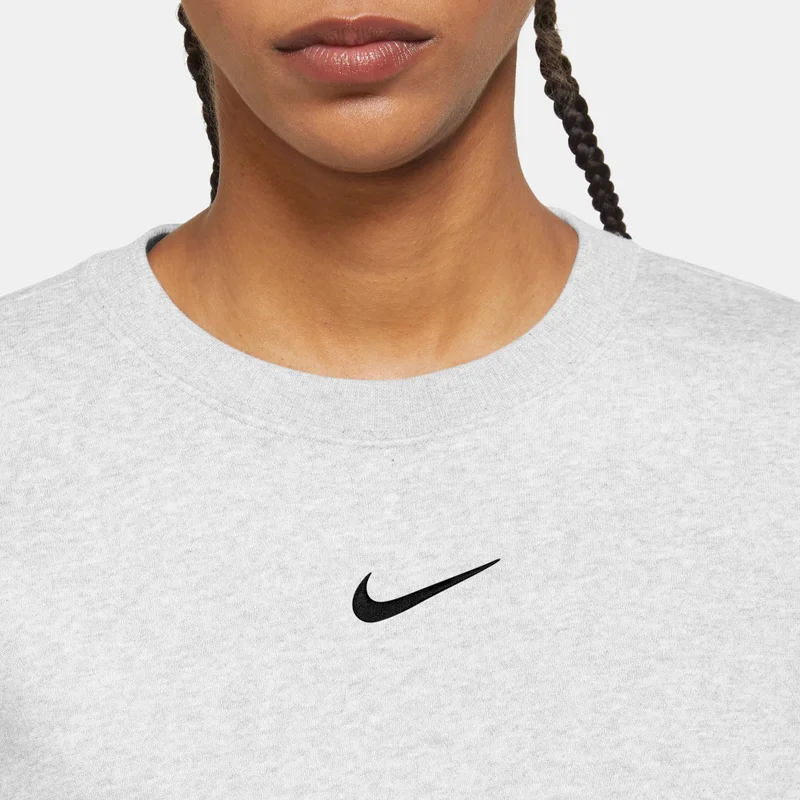 Nike Black Women's Sportswear Phoenix Fleece Sweatshirt for Women | Best Price UAE
