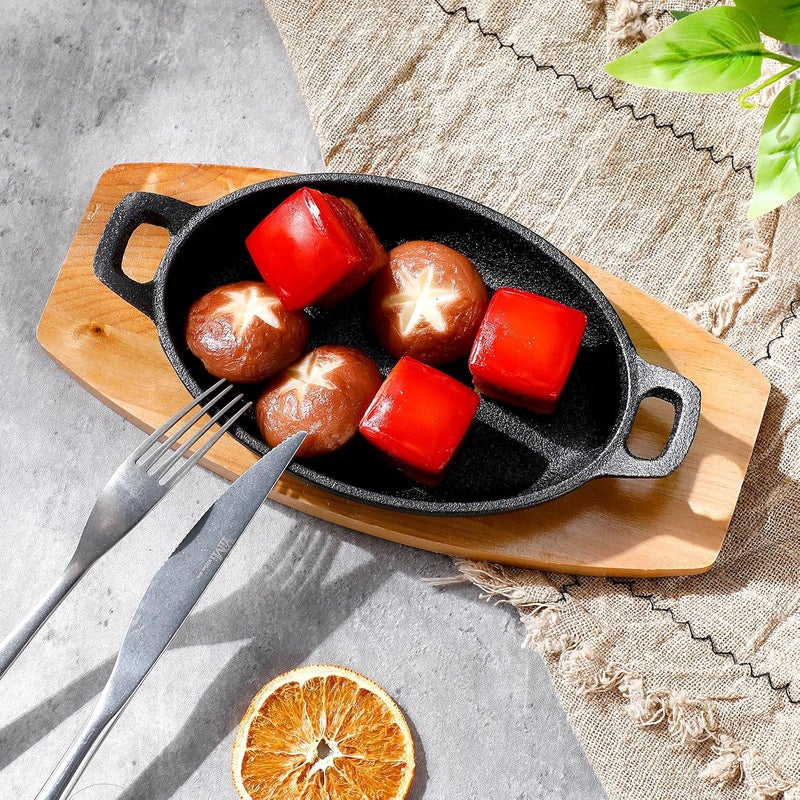 Mifoci 2 Sets Mini Cast Iron Skillet with Wooden Base  Fajita Plates Bakers Skillet  Matte Black Small Cast Iron Pan for Kitchen Restaurant Barbecue Dinner 87 x 47 x 16 Inches - Image 4