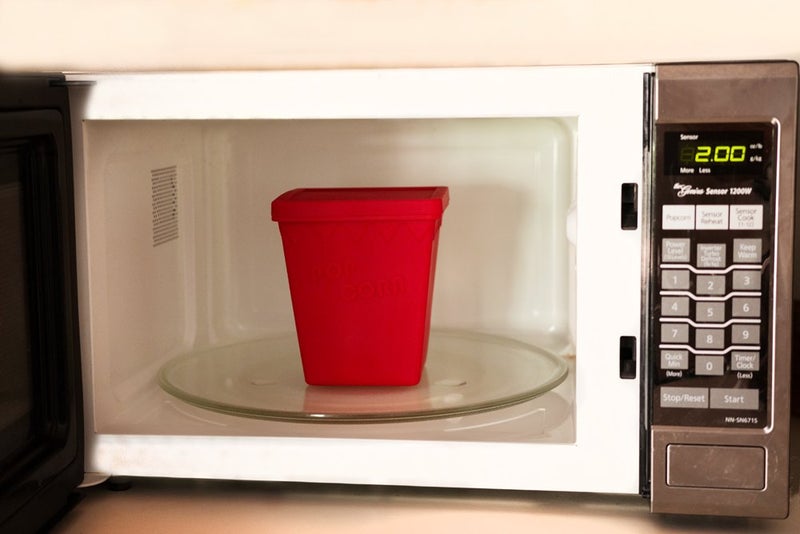 Cestari Microwave Popcorn Popper | Replaces Microwave Popcorn Bags | Healthy Air Popped Popcorn - No Oil Needed | BPA Free Premium European Grade Silicone Popcorn Maker by Cestari Kitchen (Red Makes 8 cups) - Image 4