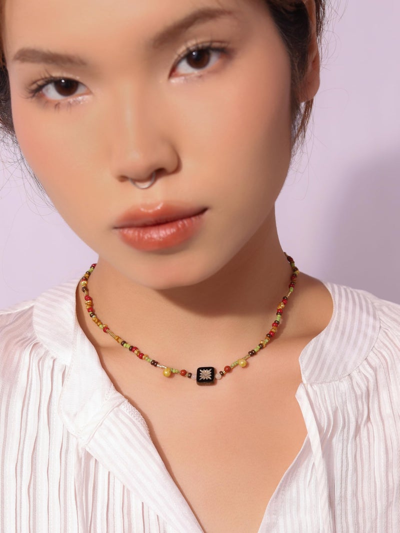 MINACHI Colorful Beaded Choker Necklace, Vintage Style, Simple Minimalist Jewelry for Women - Image 2