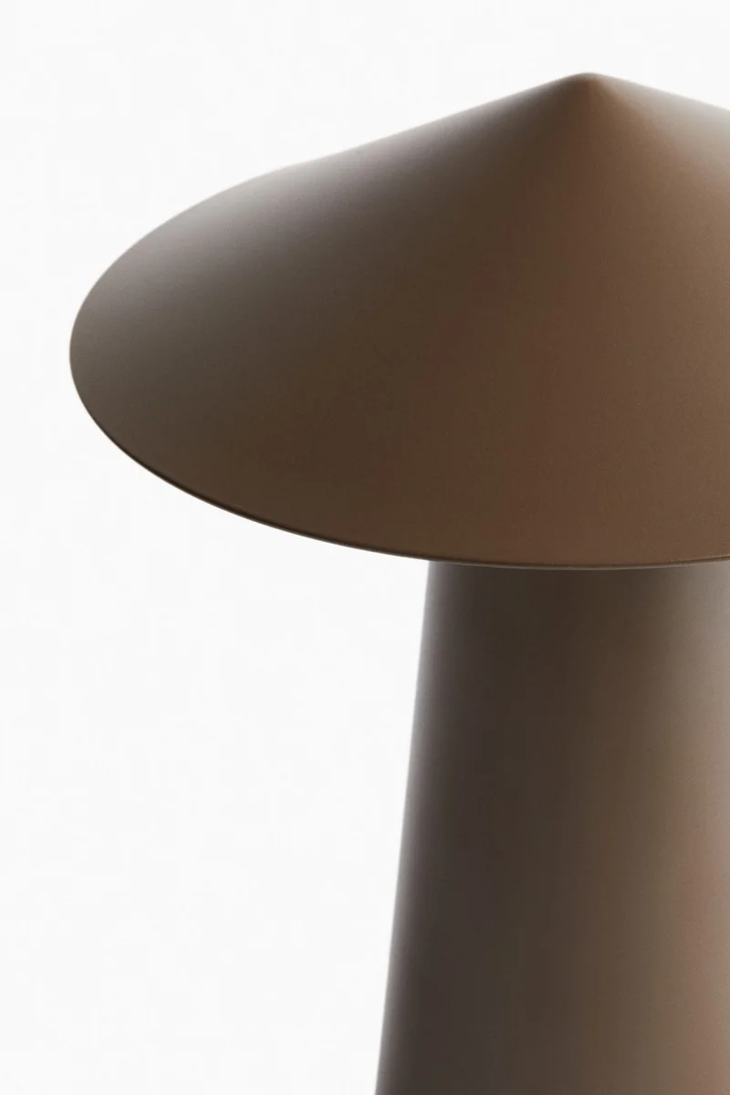 اتش اند ام مصباح طاولة قابل لإعادة الشحن