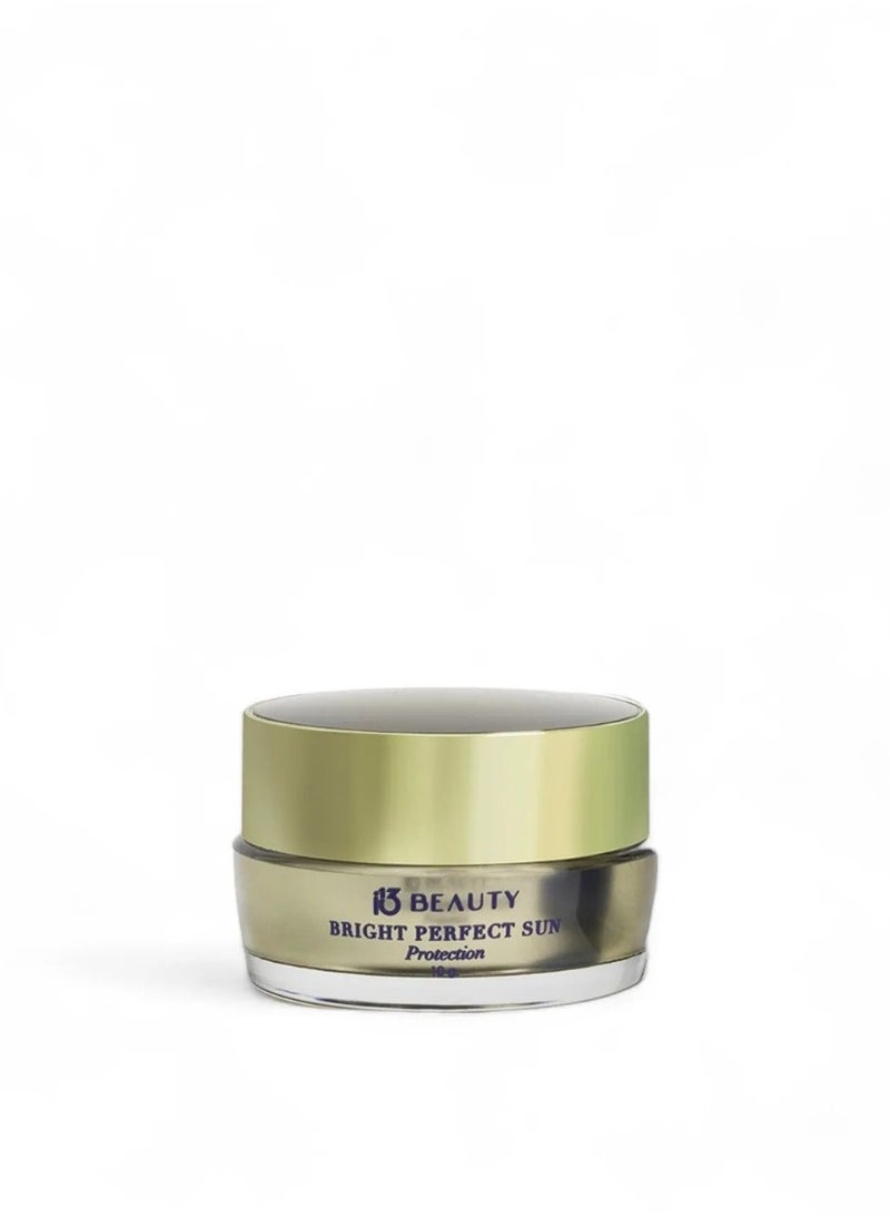 i13 الجمال كريم i13 Beauty Bright Perfect للحماية من الشمس، مرطب ومضاد للشيخوخة، واسع الطيف، خفيف الوزن، سريع الامتصاص، للوجه والبشرة، 10 جرام  - Image 1