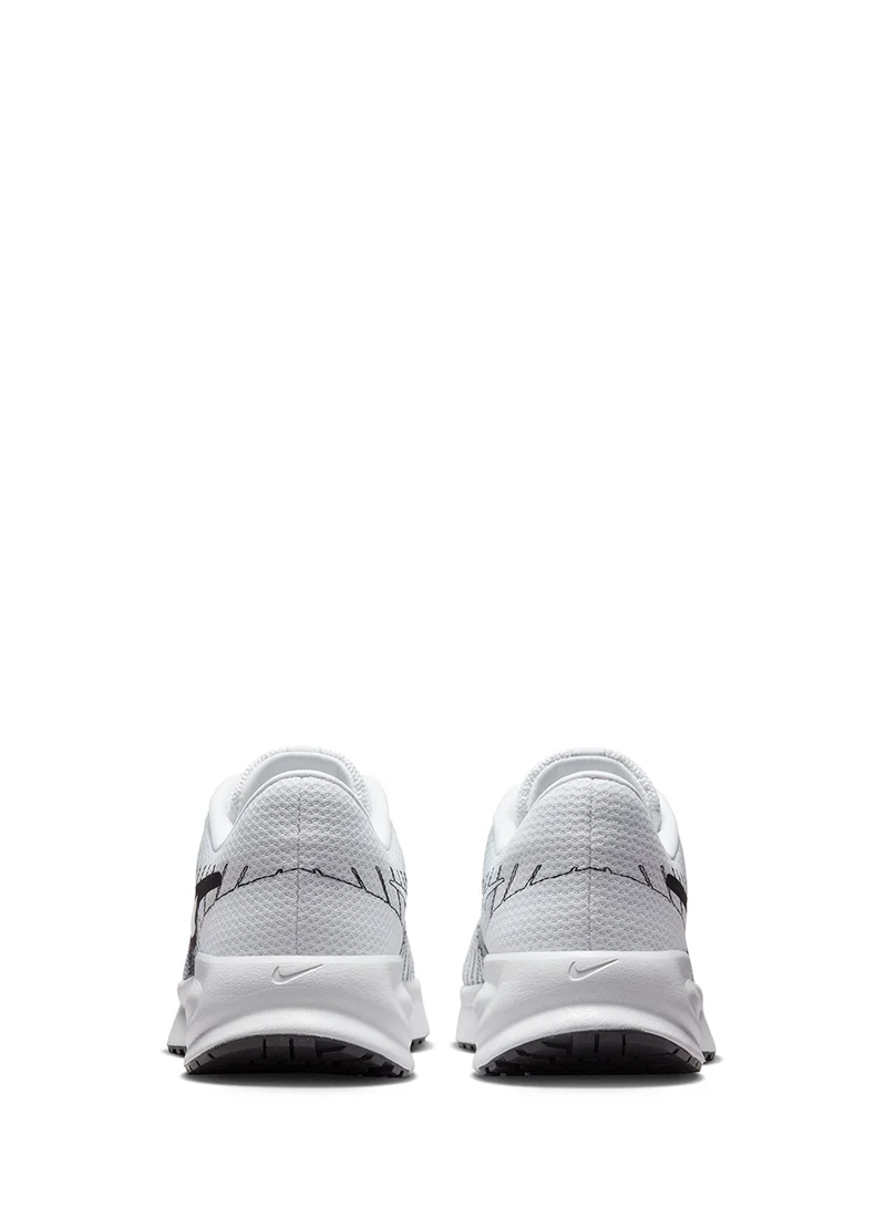 Nike Run Defy